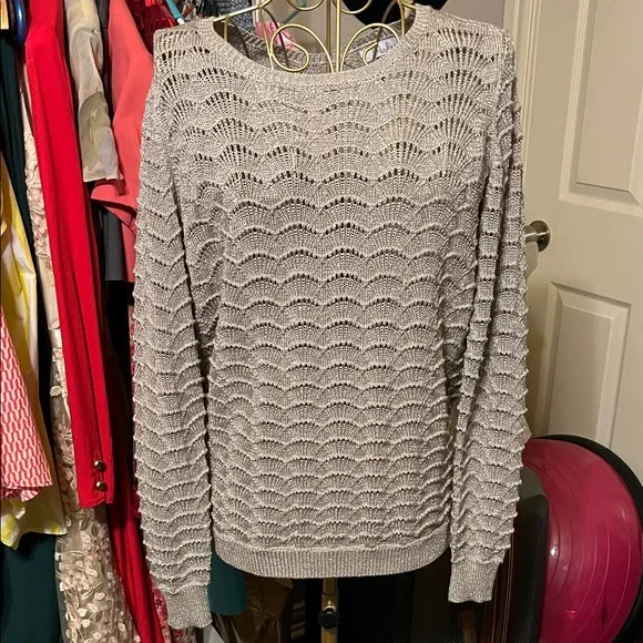 Parker Women's metallic knit key hole  sweater - Picture 3 of 9